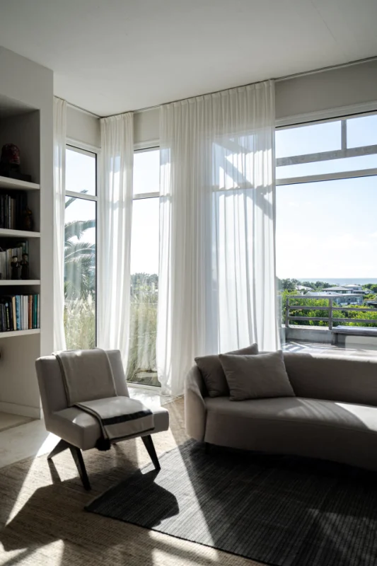 BUTACA IMKA en Negro - Sillones y sofás, Uruguay | Sentido Jose Ignacio, vista 3