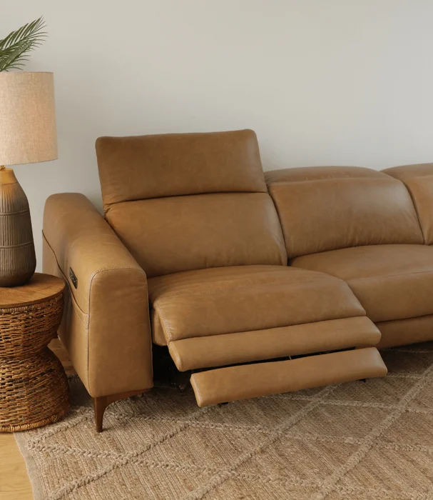 SOFA CORINA ELÉCTRICO LA PAZ CAMEL en Marrón - Sillones y sofás, Uruguay | Masinfinito Casa, vista 3