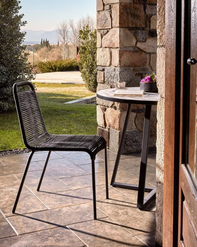 Silla Lambton de cuerda - negra y acero con acabado negro en Negro - Sillas, Uruguay | Kavehome, vista 3