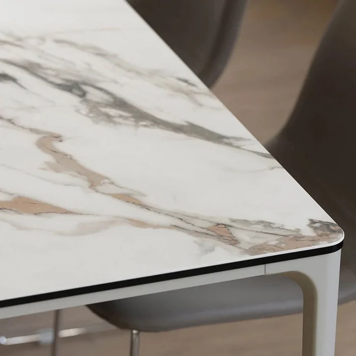 MESA DE COMEDOR GAEL Blanco en Blanco - Mesas de comedor, Uruguay | Viasono, vista 2