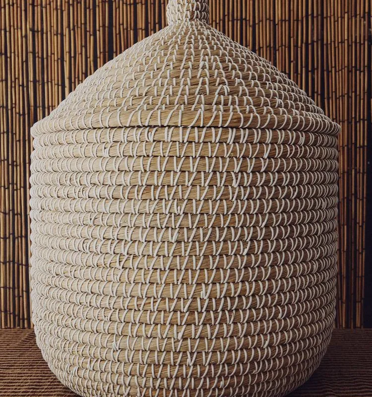 CESTA REDONDA TAPA - Canastos, Uruguay | Zara Home