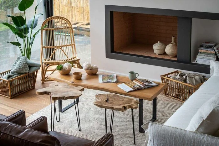 MESA TRONCO IRREGULAR - 1.45 X 0.50 en Madera natural - Mesas de living, Uruguay | La Iberica, vista 15
