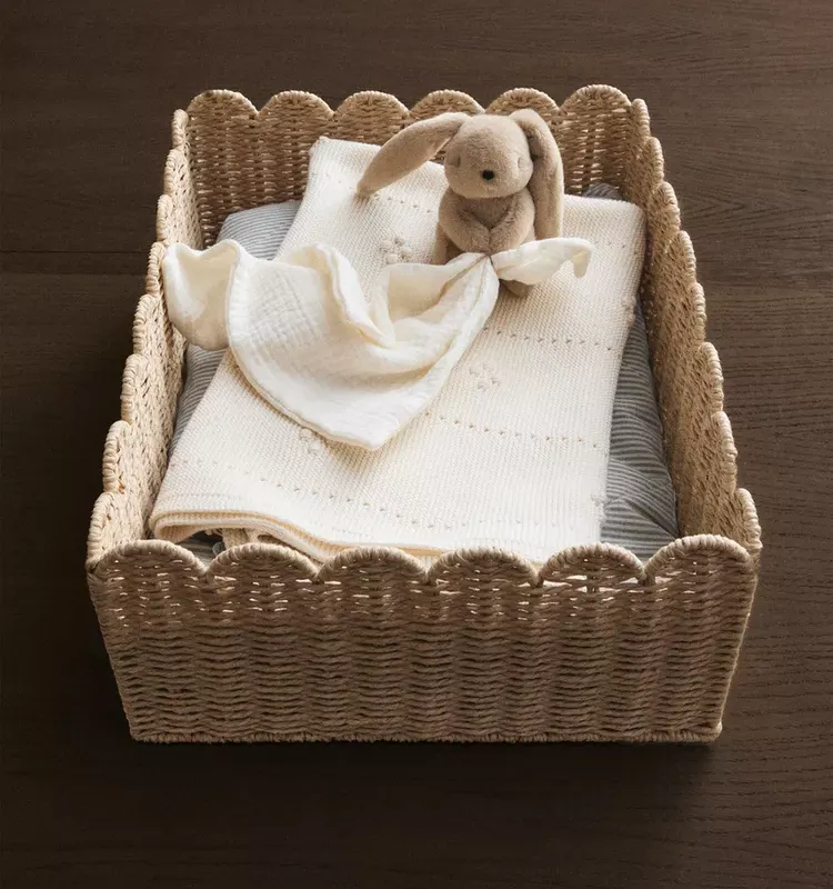 CESTA ONDAS MEDIANA - Canastos, Uruguay | Zara Home