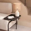 Lámpara de mesa Erna de cerámica blanco y bambú con acabado natural en Multicolor - Lámparas de mesa, Uruguay | Kavehome, vista 2 de 6