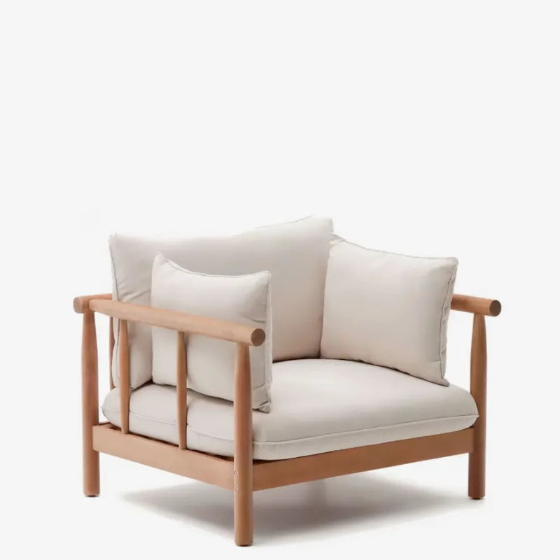 Butaca Sacova de madera maciza de eucalipto FSC 100% en Madera natural - Butacas, banquetas y puffs, Uruguay | Kavehome