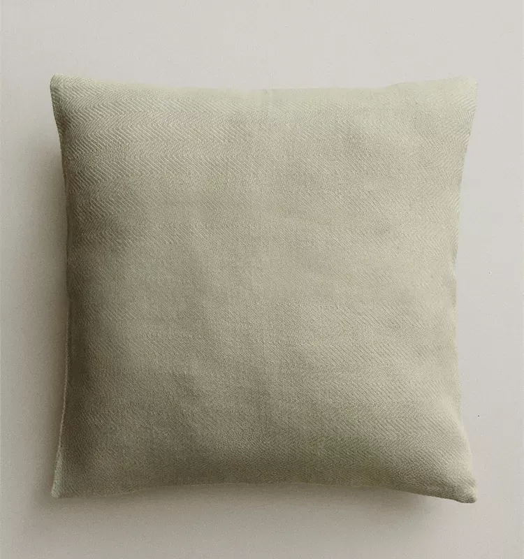 FUNDA COJÍN ESPIGA - Textiles, Uruguay | Zara Home