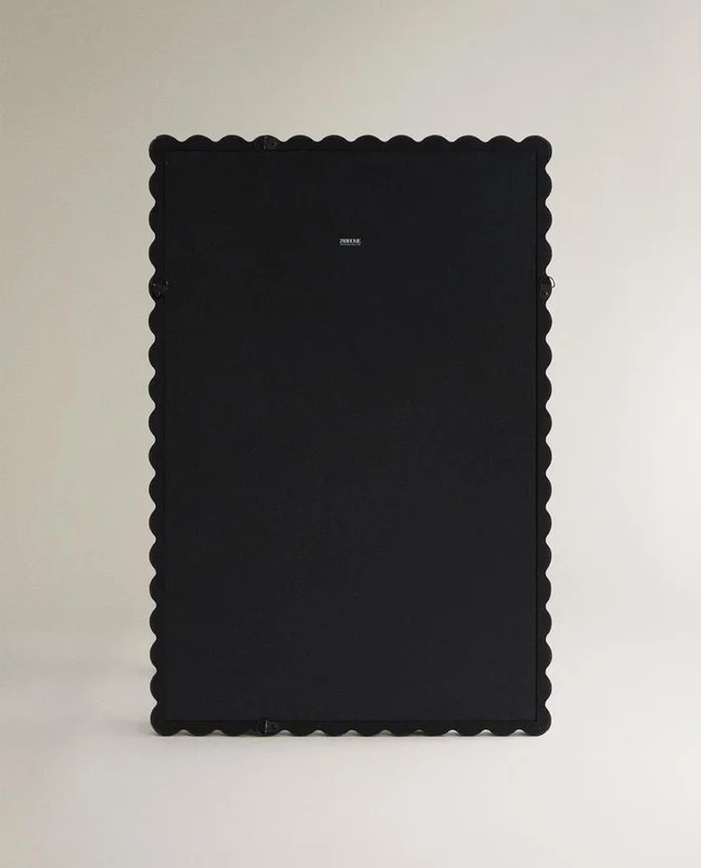 ESPEJO PARED RECTANGULAR MARCO MADERA en Marrón - Espejos, Uruguay | Zara Home, vista 5