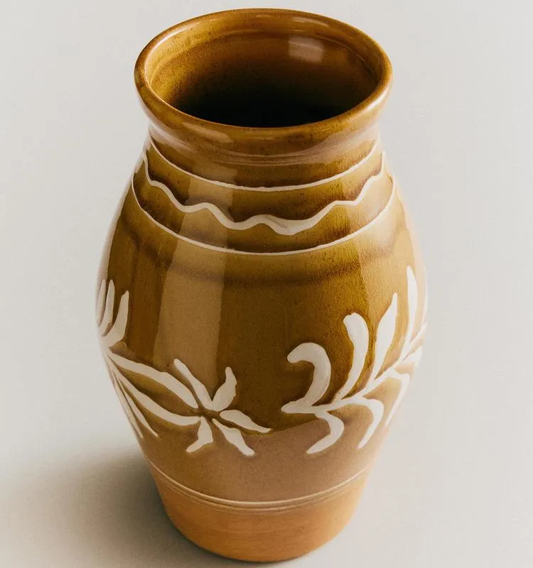 JARRÓN GRÉS HOJAS - Jarrones, Uruguay | Zara Home