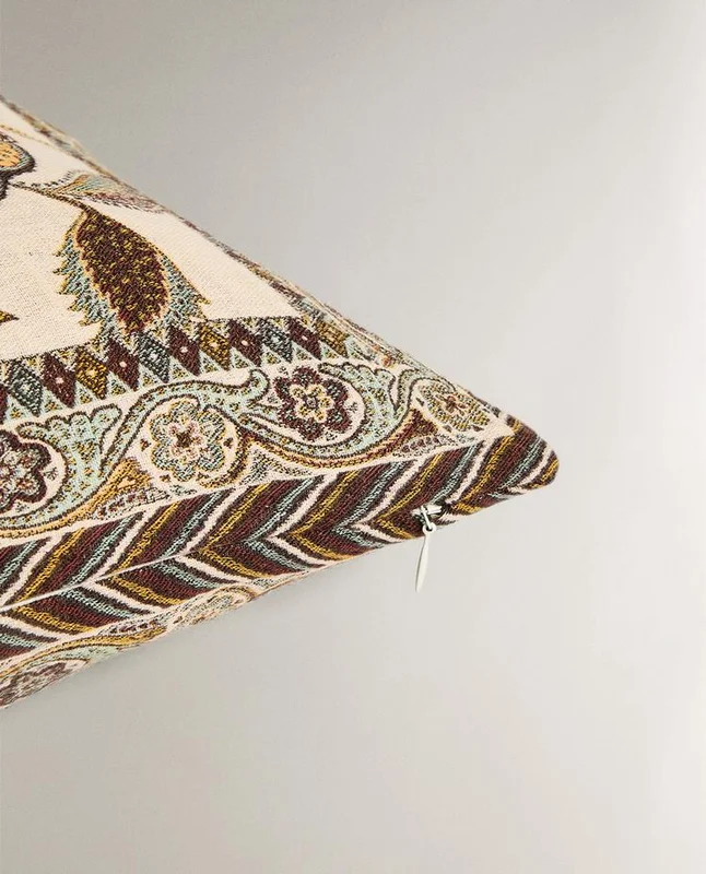 FUNDA COJÍN JACQUARD en Beige - Textiles, Uruguay | Zara Home, vista 6