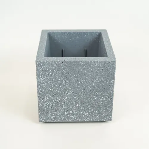 Maceta Grey Rectangular - Color Unico en Multicolor - Muebles para el exterior, Uruguay | Indian