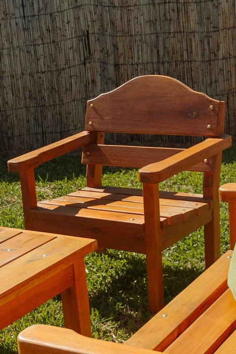 Sillón clásico de 1 cuerpo — Serra Amoblamientos en Marrón - Muebles para el exterior, Uruguay | Serra Amoblamientos