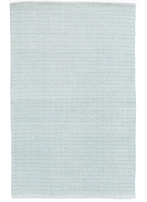HERRINGBONE LIGHT BLUE/IVORY POLIPROPILENO INTERIOR/EXTERIOR en Celeste - Alfombras, Uruguay | Sentido Jose Ignacio