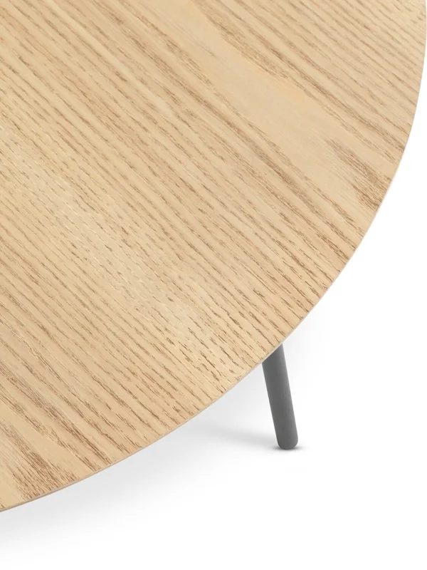 Mesa auxiliar NYBO Ø55 color roble/negro en Madera natural - Mesas de arrimo, Uruguay | JYSK, vista 3