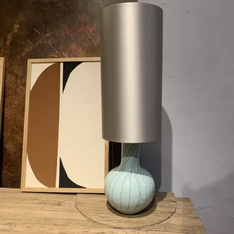 Lámpara Broken - Lámparas de mesa, Uruguay | Aihaus