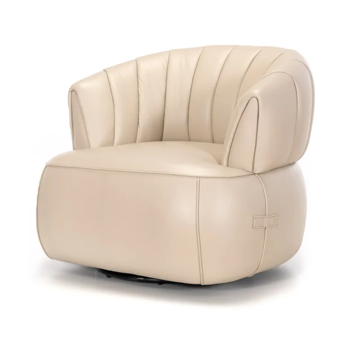 Butaca Volpi Giratoria - Cuero Básico - Arena - (Preventa) en Beige - Butacas, banquetas y puffs, Uruguay | NYR