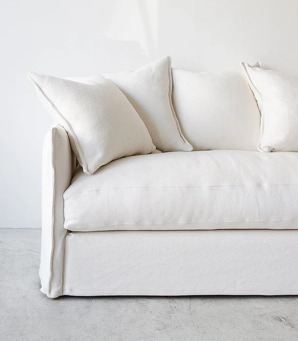 Sofá con funda Euge en Blanco - Sillones y sofás, Uruguay | Pieza Clave, vista 2