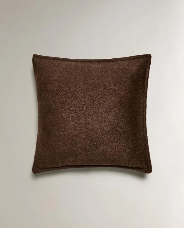 FUNDA COJÍN PELO en Marrón - Textiles, Uruguay | Zara Home, vista 2