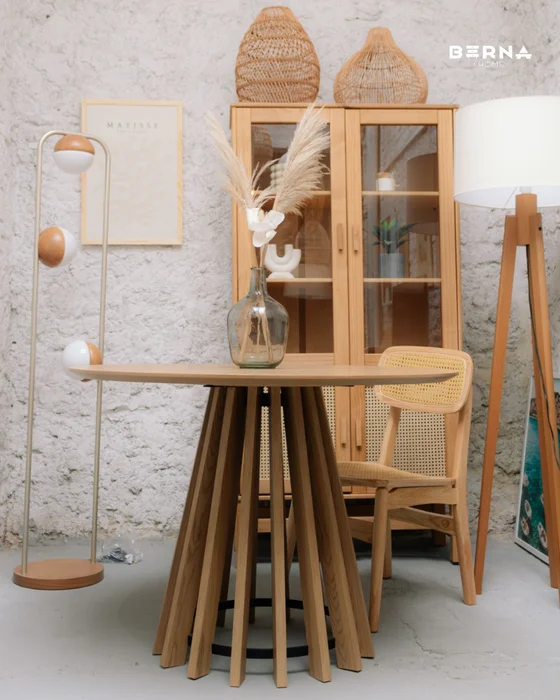 Mesa de Comedor Pipa Redonda 110 cm - Olmo en Madera natural - Mesas de comedor, Uruguay | Berna home, vista 3