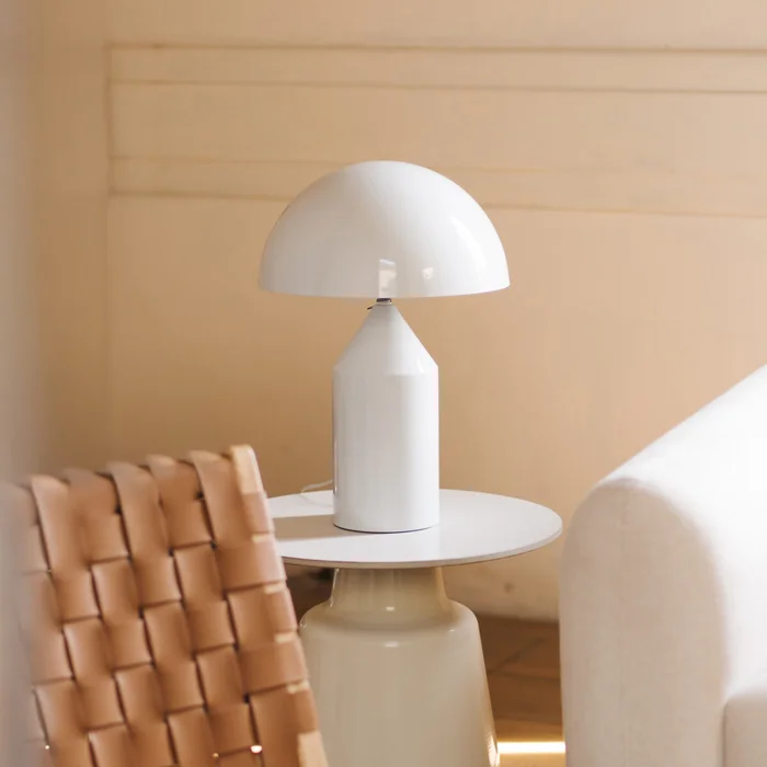 Luminaria Atollo en Blanco - Lámparas de mesa, Uruguay | Samic