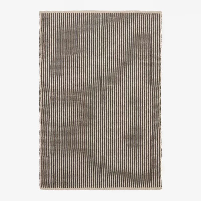 Alfombra Satanca de rayas beige y negras de fibras sintéticas 160 x 230 cm en Multicolor - Muebles para el exterior, Uruguay | Kavehome