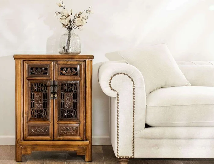 SILLON CHESTERFIELD - LINO ANTIMANCHAS en Blanco - Sillones y sofás, Uruguay | La Iberica, vista 24