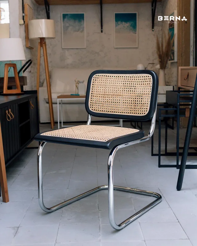 Silla Comedor Bauhaus Madera Natural/Negro Y Rattan en Negro - Butacas, banquetas y puffs, Uruguay | Berna home, vista 3