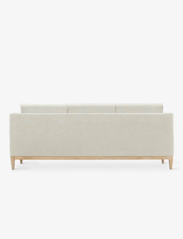 Sofá con zócalo tapizado Cucurella en Verde - Sillones y sofás, Uruguay | Pieza Clave, vista 3