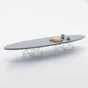 Elliptical ETR coffee table | Charles & Ray Eames en Negro - Mesas de living, Uruguay | Mad for Modern, vista 1 de 2