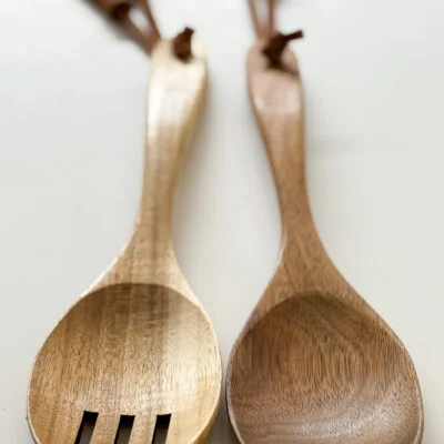 Juego de cubiertos ensaladeros con cuero en Madera natural - Decoración, Uruguay | Dreams On Time, vista 7