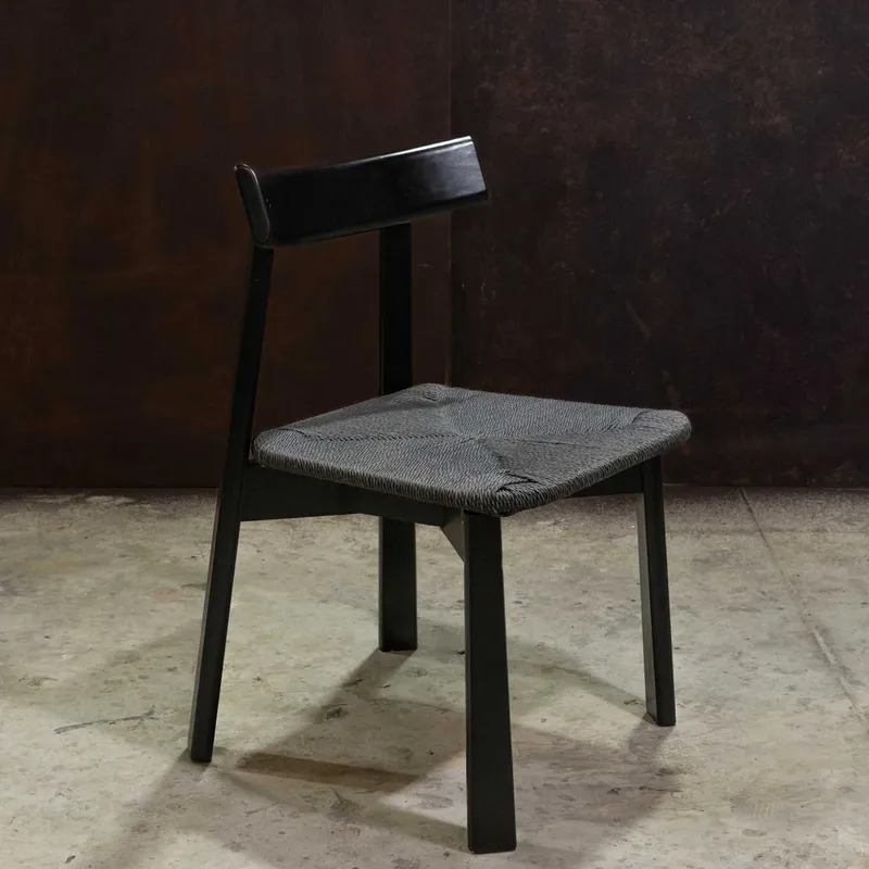 Silla BRUMA en Negro - Sillas, Uruguay | Mezcla