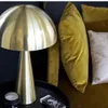 Lampara de mesa DOMO en Dorado - Lámparas de mesa, Uruguay | Simple Deco, vista 2 de 3