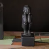 Estatua Finn chica en Negro - Decoración, Uruguay | De Arcos, vista 2 de 4
