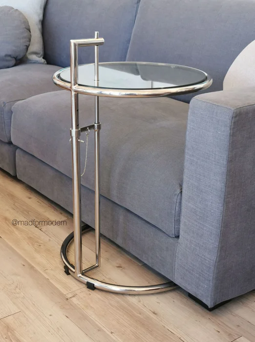 E1027 Inox Side Table | Eileen Gray - Mesas de arrimo, Uruguay | Mad for Modern, vista 2