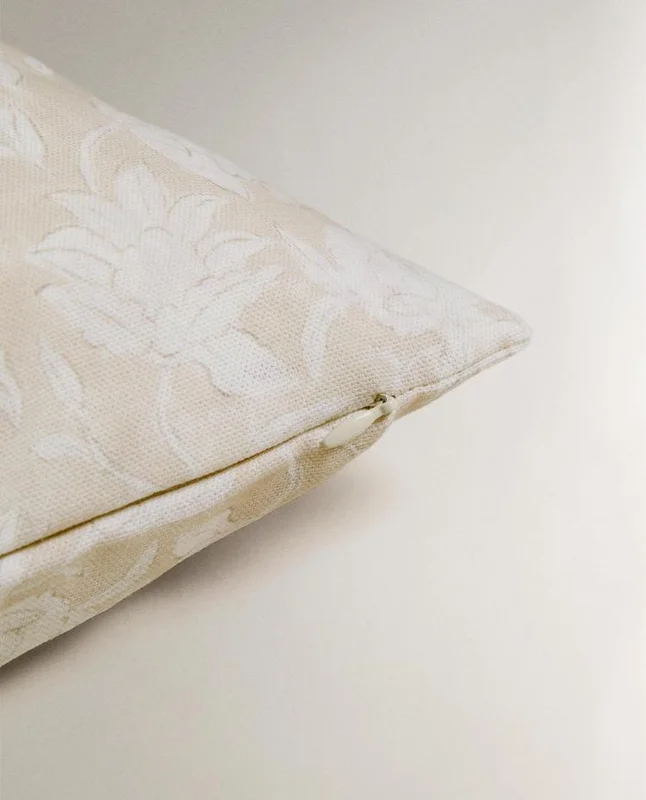 FUNDA COJÍN FLORES en Multicolor - Textiles, Uruguay | Zara Home, vista 5