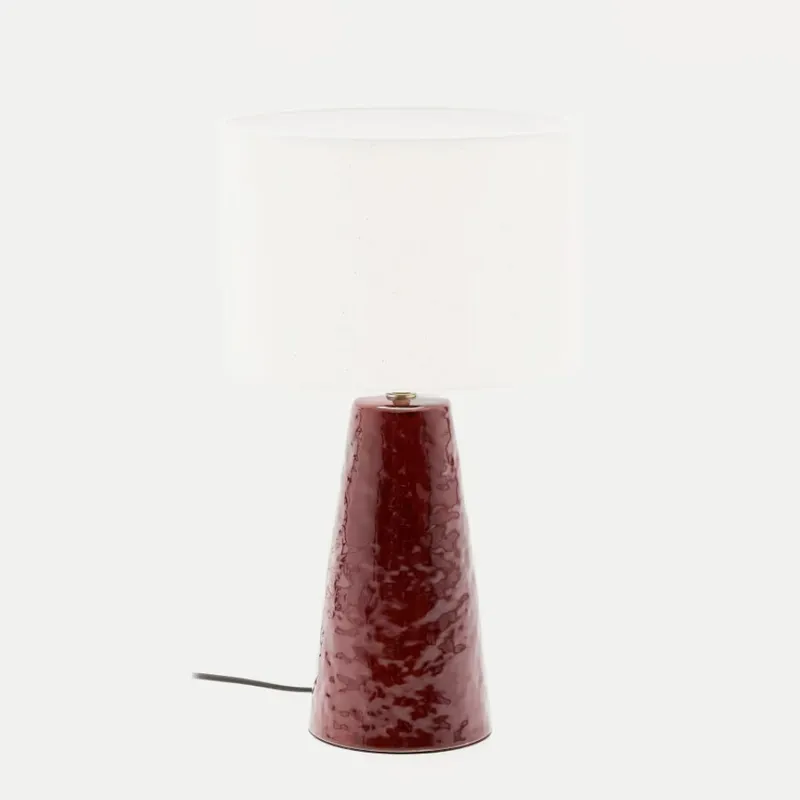 Lámpara de mesa Drava de cerámica granate y pantalla de algodón en Blanco - Lámparas de mesa, Uruguay | Kavehome