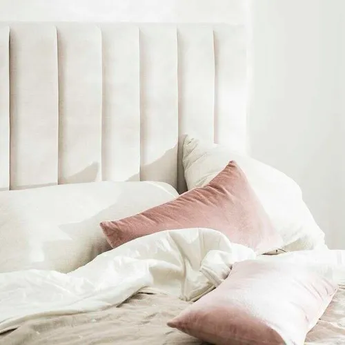 RESPALDO 1970 - TERCIOPELO ANTIMANCHAS en Off-white - Respaldos de cama, Uruguay | La Iberica