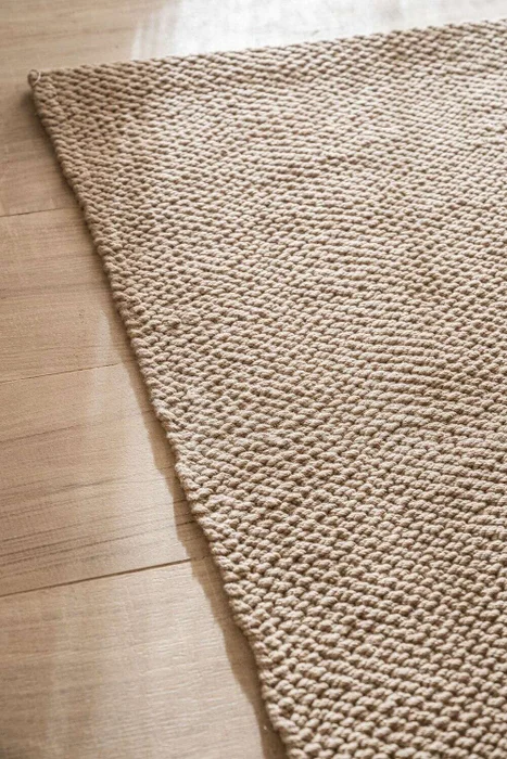 ALFOMBRA INTERIOR / EXTERIOR - VISON - 3 X 2 MTS en Beige - Alfombras, Uruguay | La Iberica