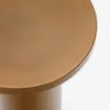 Mesa auxiliar redonda Malya de metal con acabado cobre Ø 40,5 cm en Amarillo - Mesas de arrimo, Uruguay | Kavehome, vista 4 de 4