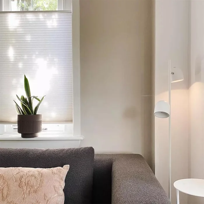 Lámpara de Pie Monaco Blanco en Blanco - Lámparas de pie, Uruguay | Serlux, vista 3