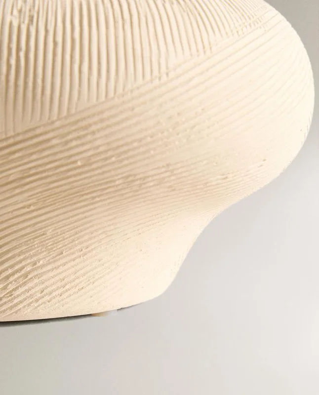 JARRÓN CERÁMICA IRREGULAR en Beige - Jarrones, Uruguay | Zara Home, vista 5