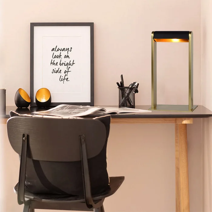 Lámpara de Mesa Gilly Dorado en Amarillo - Lámparas de mesa, Uruguay | Serlux, vista 3