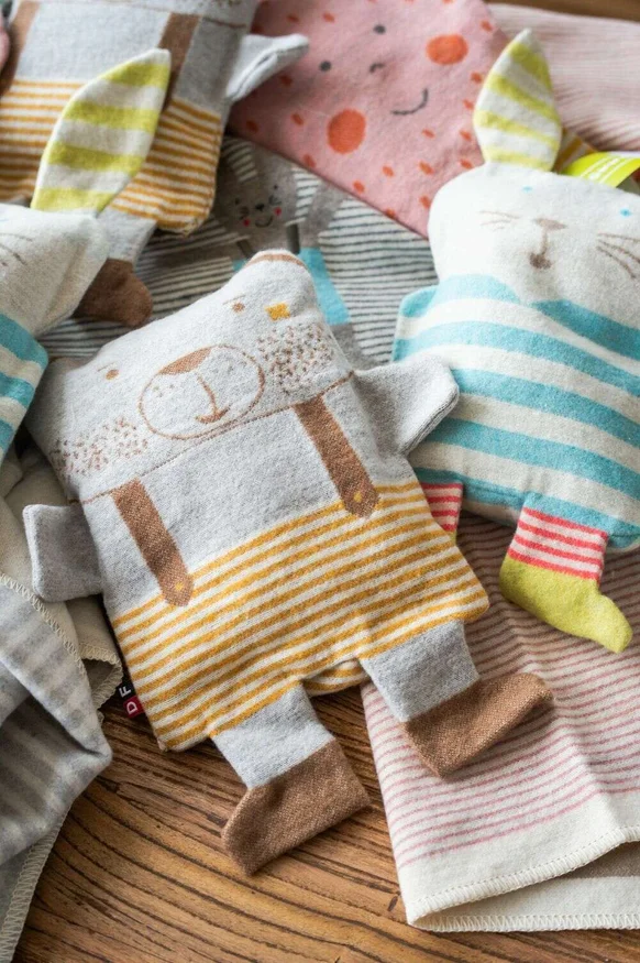 ALMOHADON FRUTILLITA - Textiles, Uruguay | La Iberica, vista 2