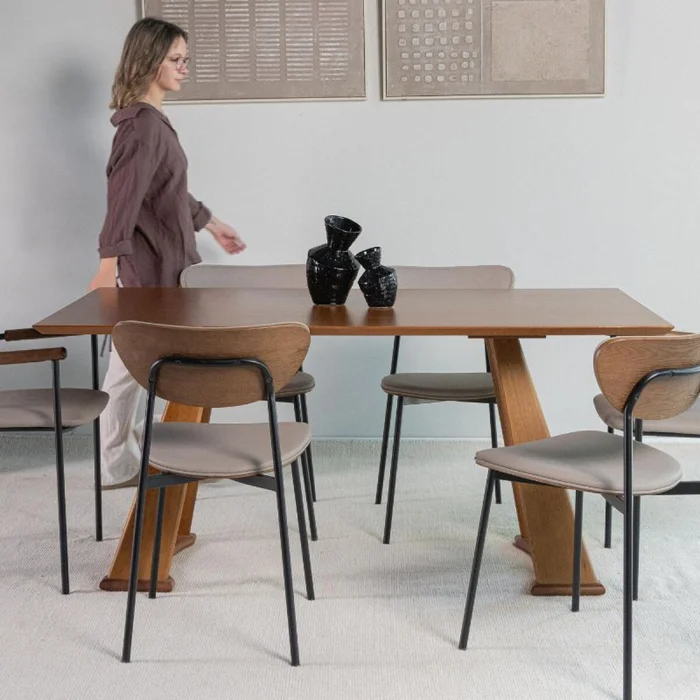 Mesa Curve - 140 x 90 en Madera natural - Mesas de comedor, Uruguay | Fábrica Italiana, vista 4