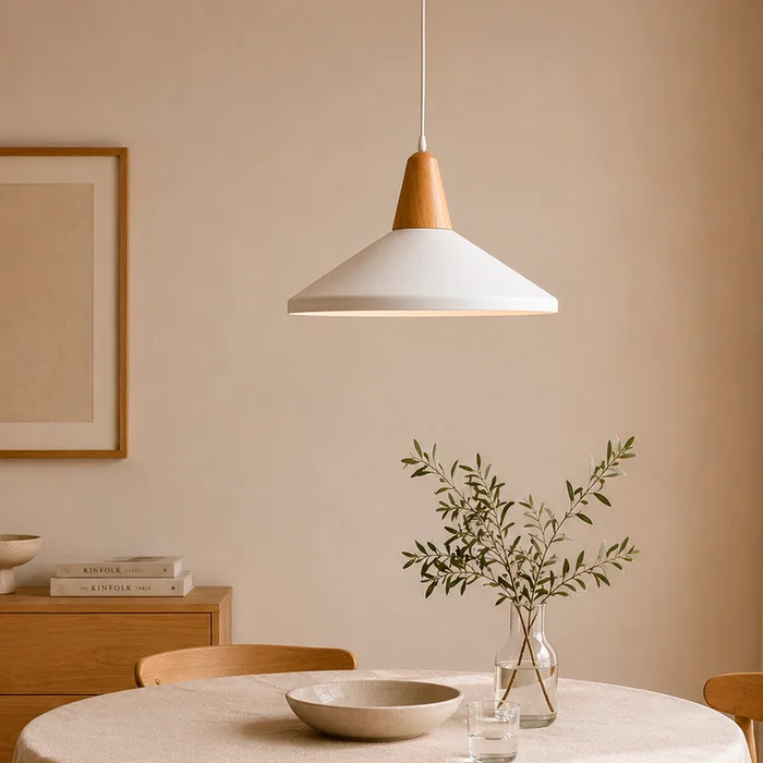 Lámpara de techo Aloisa blanca en Blanco - Lámparas colgantes, Uruguay | Alta Gracia Deco, vista 2