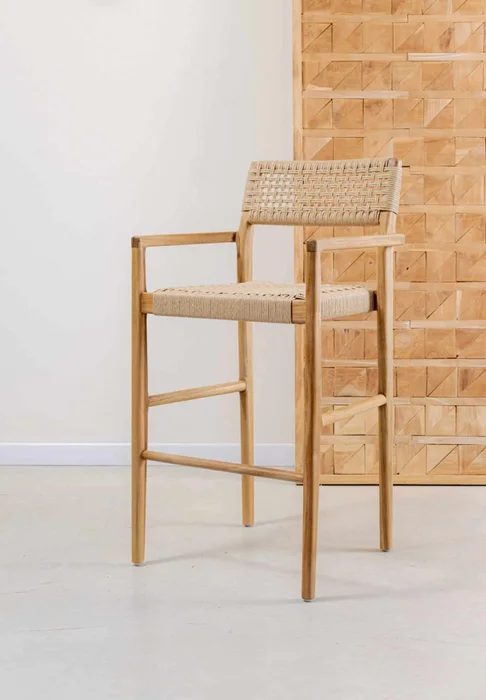 Banqueta en teca y fibra loom en Beige - Butacas, banquetas y puffs, Uruguay | Entrecasa