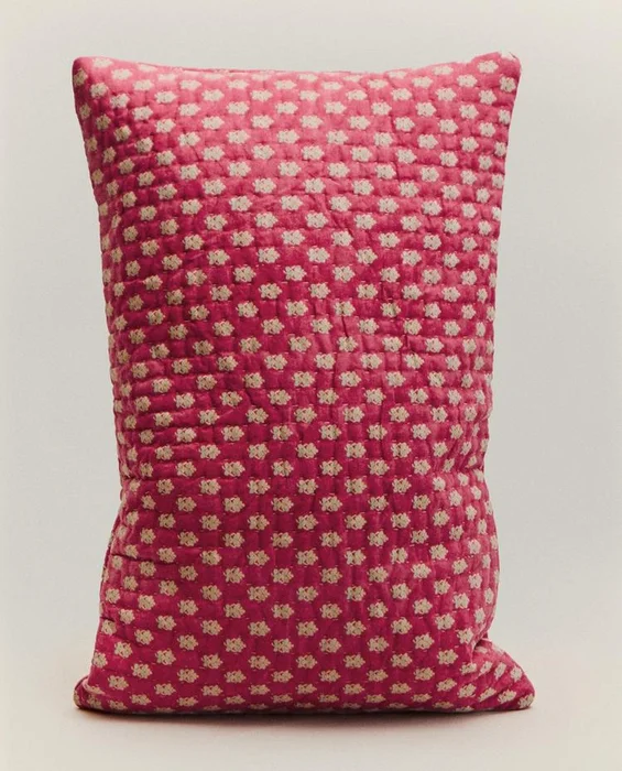 FUNDA COJÍN ALGODÓN FLORES | KATHARINE POLE en Rosa - Textiles, Uruguay | Zara Home