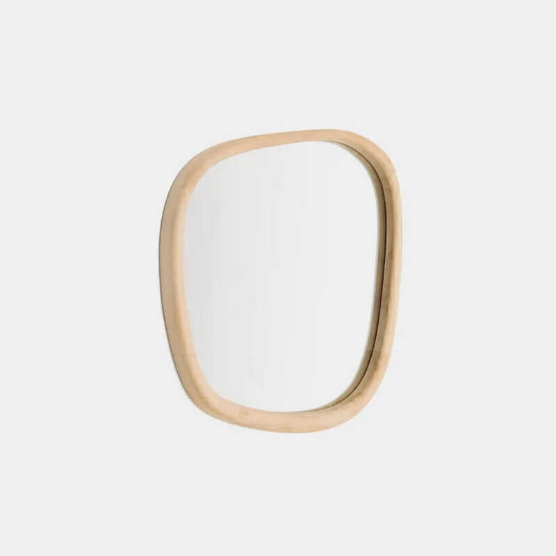 Espejo Alura de madera de teca FSC 100% 45,5 x 47 cm en Madera natural - Espejos, Uruguay | Kavehome