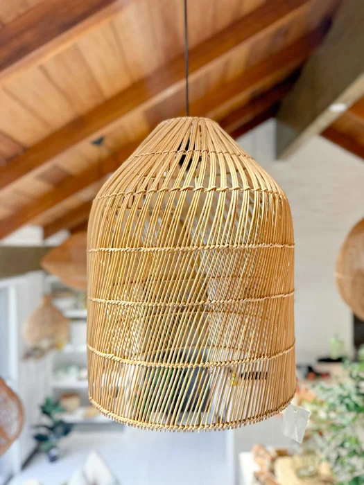 Pantalla Bélgica en Madera natural - Iluminación, Uruguay | Indrana