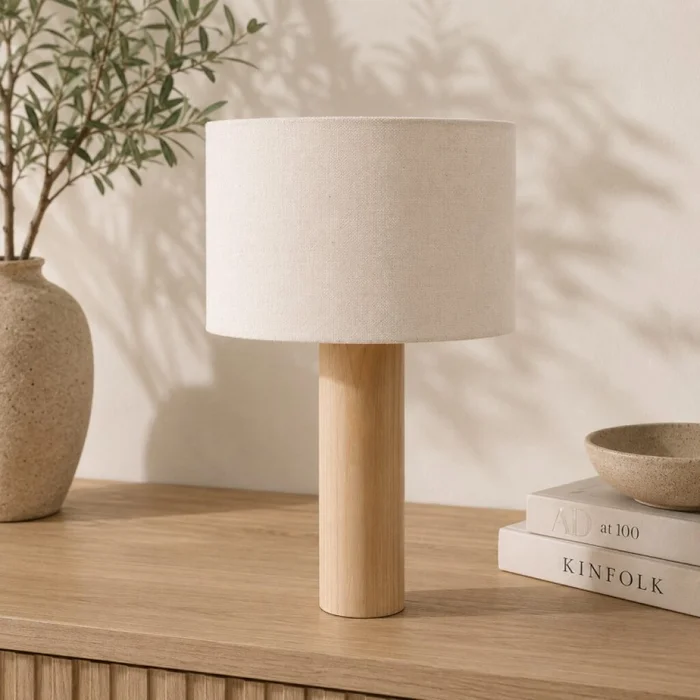Lámpara De Mesa Elyn en Madera natural - Lámparas de mesa, Uruguay | Aihaus