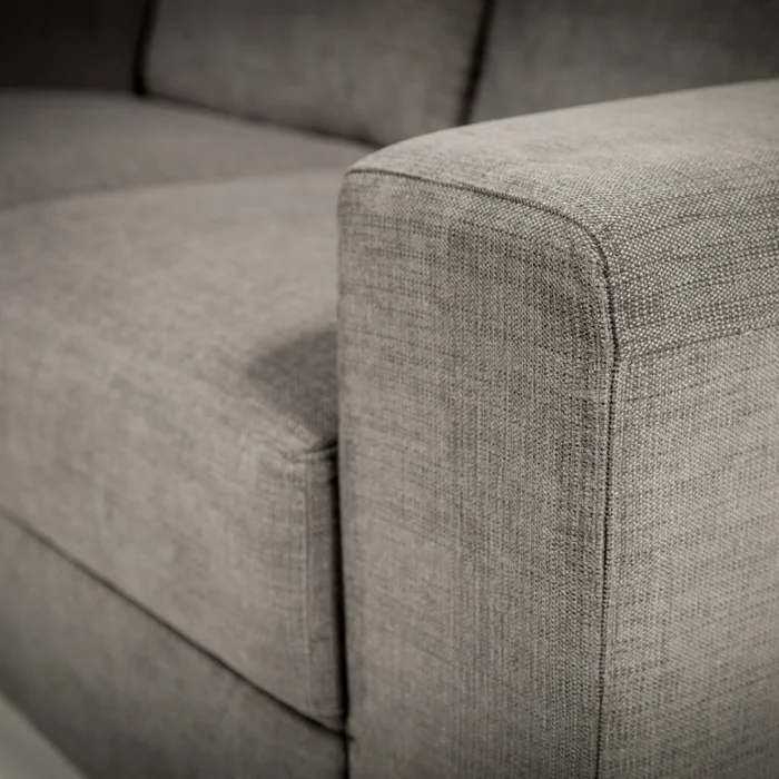 Sofá Loretto - Tela Aquaclean Sustentable - 2 cuerpos - A fabricar en Patrón - Sillones y sofás, Uruguay | Nyr, vista 4